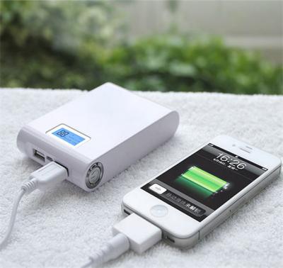 China White Samsung Universal Power Bank Charger 5600mAH with led flashlight for sale