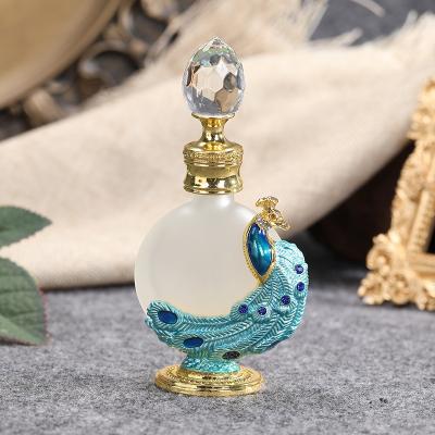 China Luxury Personal Care Alloy Oil Dropper Bottle, Dubai Style Metal Perfume Oil Bottle for sale