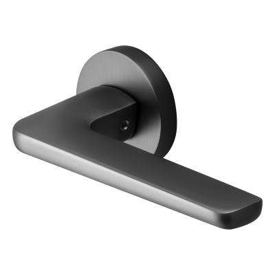 China Modern High Quality Security Gray Door Handle Interior Lock Door Wood Black Lever Handles for sale