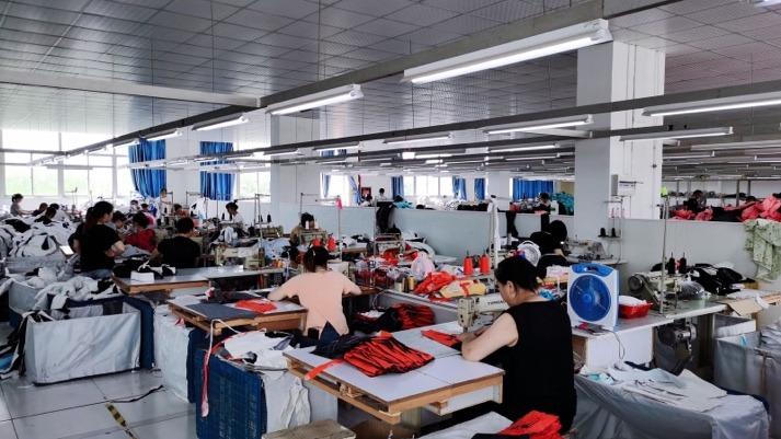 Verified China supplier - Shaoxing Yalong Down Garments Co., Ltd.