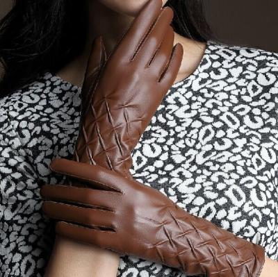 China 2017 Plain Fashion Skin Tight Winter Warm Cashmere Lined Leather Gloves for sale