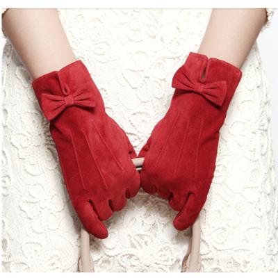 China 2020 Plain Fur Ball Design Winter Warm Suede Women Leather Gloves Made in China for sale