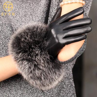 China ZF0419 Ladies Simple Fashion Real Fox Fur Leather Gloves Winter for sale