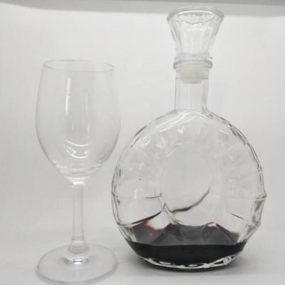 China Cheap 500ml Food Grade Round Empty Glass Beverage Bottle With Glass Stopper For Storing Liquor Red Wine for sale