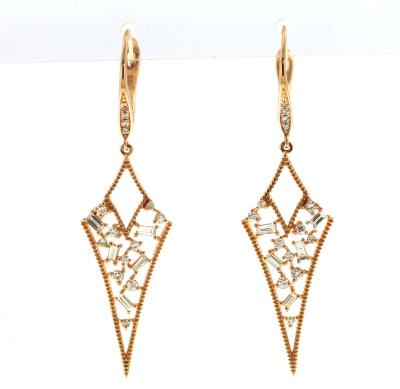 China Newest Trendy Women Jewelry Fashion Party Gift 18K Gold Diamond Earring for sale