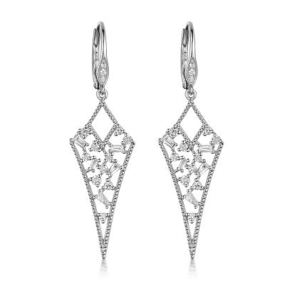 China 18K White Gold FASHIONABLE Diamond Earring For Women Jewelry for sale