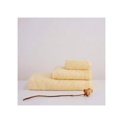 China Wholesale Luxury QUICK DRY Luxury High Quality Absorbent Hotel Towel Comfortable 100% Cotton Towel Bath Towel for sale