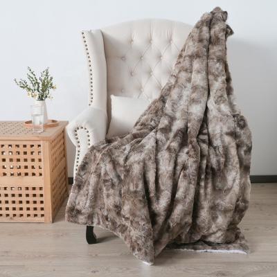 China Folded Thickened Double Layer Lamb Fleece Tie-Dyed Brushed PV-Fleece Blanket for sale