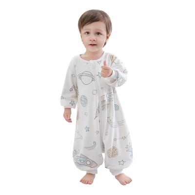 China 0 to 6 Years Old China Selling 100% Cotton Baby Clothes Newborn Baby Boy's Rompers and Girls' Rompers for sale