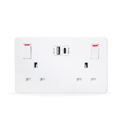 China Residential / General Purpose 2 Gang 3 Usb 3.1 A Brushed Wall Outlet Steel Switched Double Usb Recess French Plug for sale