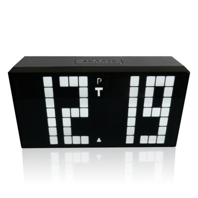 China Class 2022 4 Digits 5 Segment Led Lattice Digital LED Alarm Clock Kids Room Desktop Alarm Clock for sale