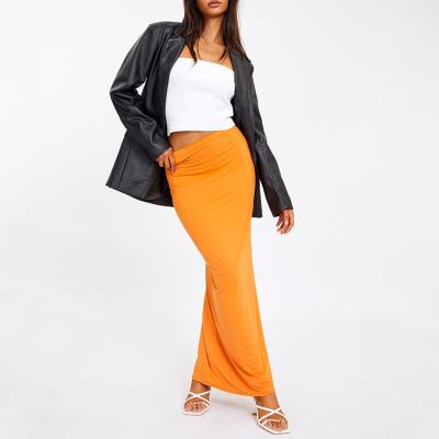 China 2023 sexy hot fashion anti-static safe orange ladies skirt hot selling lively and supple design sense niche ladies skirt for sale