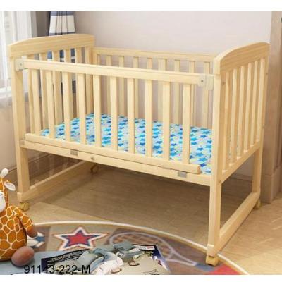 China Durable Hot Sale Baby Crib Newborn Baby Crib Cheap Baby Crib 91143-222-M for sale