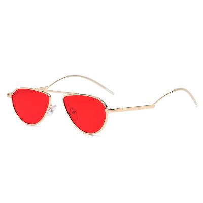 China Fashion Sunglasses 8205 Newest Design Cheap Classic Fashion Steampunk Sunglasses Irregular Personality Top Quality for sale