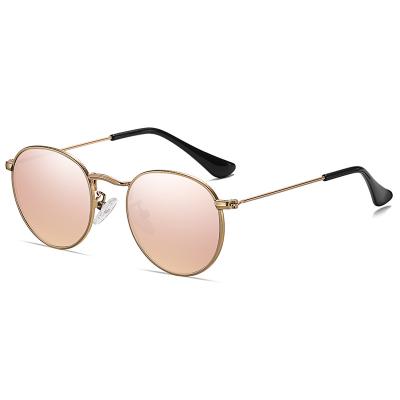 China Newest type newest price sunglasses 3031 new fashion sunglasses reflector glass sun glasses for sale