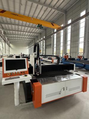 China 1000W-6000W Vermogen 0,8g Versnelde CNC-vezellasersnijmachine Te koop