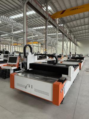 China Accelerated Velocity 0.8g Fiber Laser Cutting Machine for Advanced Metal Cutting à venda