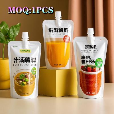 Chine Produits alimentaires sur mesure imprimés Liquide Doypack Emballage Sac de jus Sauce à fruits Salade Dressing Emballage Sacoche à vendre