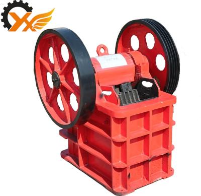 中国 Hot Sale Portable Small Used Mobile Stone Rock Diesel Engine Jaw Crusher 販売のため