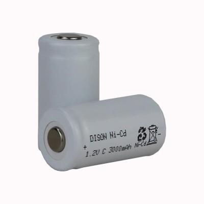 Chine 1.2V 2.5Ah Ni Cd batterie rechargeable pour les alimentations électriques ininterrompues à vendre