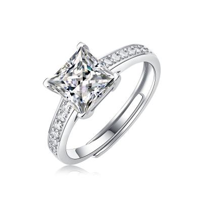 China CLASSIC Adjustable Size Princess Cut Engagement Wedding Jewelry Factory Wholesale Price DEF/VVS Custom GRA Certified Moissanite Ring for sale