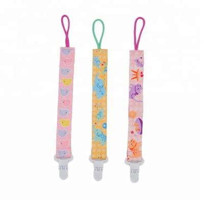 China BPA Free Sample Customer Design Pacifier Clip Free Durable Pacifier Holder Universal Pacifier Clip for sale