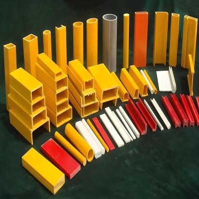 China TP102 FRP GRP Pultrusion Profiles Strong and Versatile Pultruded Fiberglass Grating for sale