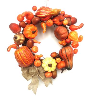 China Traditional Thanksgiving Day Simulation Decoration for Home Hanging Autumn Pumpkins Harvest Wreath for Front Entrance Pumpkin Decor Wreath for sale