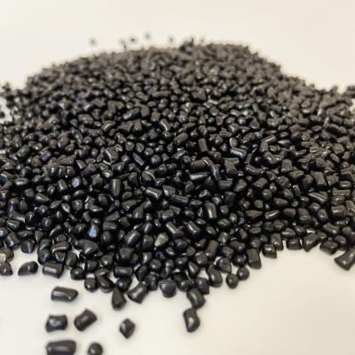 China Good Weather Resistance Black Masterbatch Granule Shape 3-5mm for sale