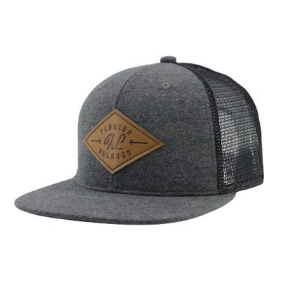 China Caracter Cute Heather Gray Mesh Trucker Baseball Cap Com Design de Patch de Couro à venda