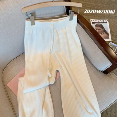 China Anti-wrinkle white knitted wide leg pants women fall with high waist loose winter 2021 new soft casual pants for sale