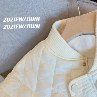 China Viable white women's cotton Lingge suit baseball cotton thickened jacket autumn and winter 2021 new small retro for sale