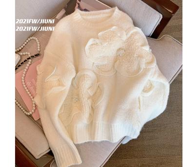 China 2021 Autumn Women's Sweater White Flower Jacquard Sweater Anti-wrinkle Short Knitted Sweater Women Sweater for sale