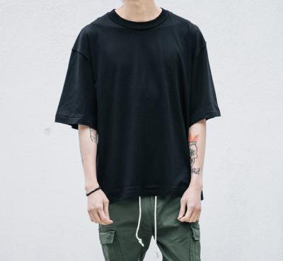 China Custom Oversized Street Korean Print T-shirt Loose Solid Half Sleeve Anti-Shrink Men's T-shirt Men's Sheath for sale