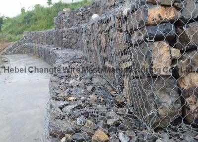 China 8 × 10 mesh Gabion Box for Water and Soil Protection / Wire Cage Retaining Wall for sale