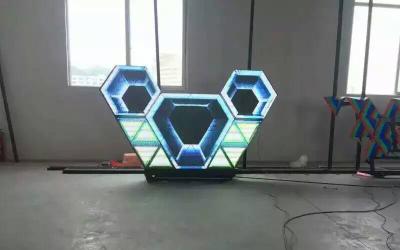 China 3D Video LED DJ Booth Disco LED Display Screen for sale