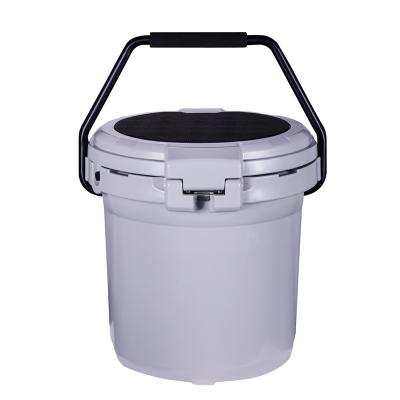 China Waterproof Small Cooler Bucket Ice Bucket Plastic Ice Bucket for sale