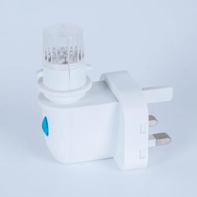 China E14 Screw Socket BS UK CE ROHS Approved Sensor Night Light Socket Electrical Outlet with Lamp Holder 5W or 7W or 15W and 220V or 240V for sale