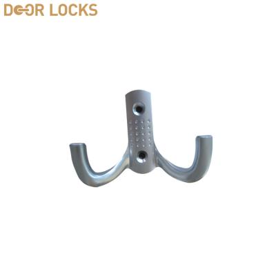 China Sustainable European Style OEM ODM Customized Metal Bathroom Tissue Hook For Sale for sale