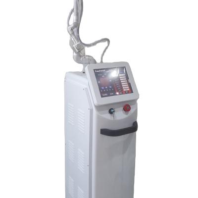 China 10600nm Dark Circles CO2 Laser Partial Skin Treatment Beauty Equipment Skin Resurfacing Machine for sale