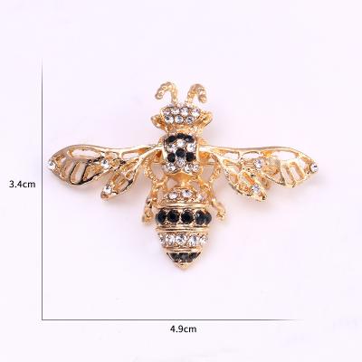 China Vintage Gold Tone Honey Bee Brooch Decoration Fashion With Rhinestones And Pearl for sale