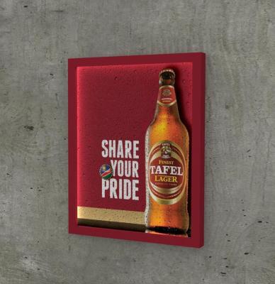 China Wall Mounted Acrylic LED Beer Bottle Picture Frame Sign Table Light Box for sale