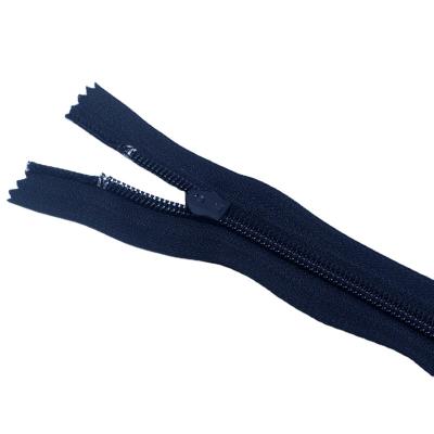 China Auto Lock 5#Nylon Zippers With Anti Puller For Clothes ZN20006 for sale