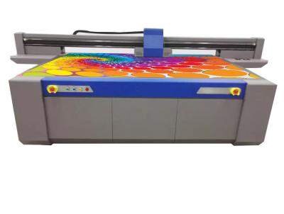 Cina La stampatrice UV a base piatta di alta precisione 2.5×1.3 m. con Epson DX5 si dirige in vendita