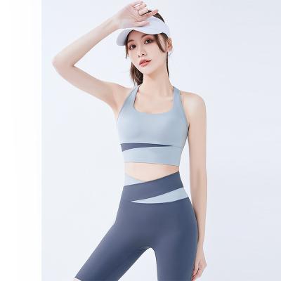 China Breathable High Waisted Workout Yoga Set Women Wear Custom Active Fitness Clothing Tight Leggings Seamless Yoga Set for sale