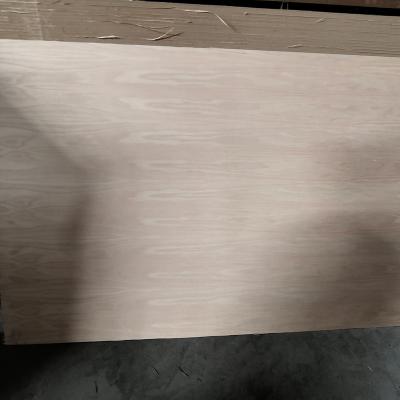 China Wholesale MDF Cheap 18mm Hotel Teak Walnut Ash Oak Veneer 3mm 5mm 12mm 15mm for sale