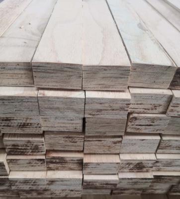 China Traditional LVL Pine Villa Roof Wood Material Timber for sale