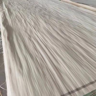 China Contemporary 4 8 Foot White Reconditioned Veneer EV Engineered Wood Veneer Engineered Veneer for sale