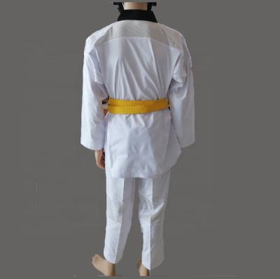 China High quality lightweight dobok uniforms Taekondo uniform Taekwondo Taekwondo uniforms for training and competition for sale