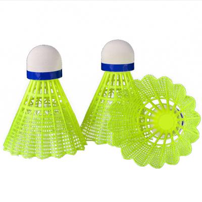 China Wholesale Professional Practice Tournament 6pcs Badminton Shuttlecock Nylon for sale